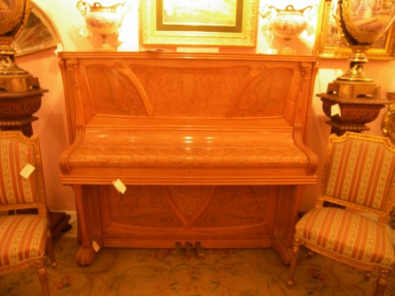 Muebles Modernistas
